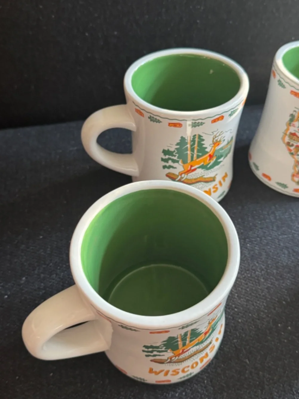 WISCONSIN STATE MAP AND DEER DINER MUG - SET OF 4 - $55.00
